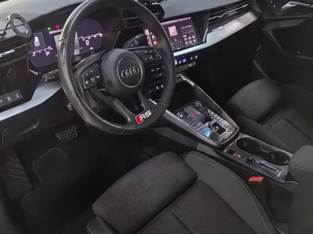 Audi A3 2022 из CN, фото 9