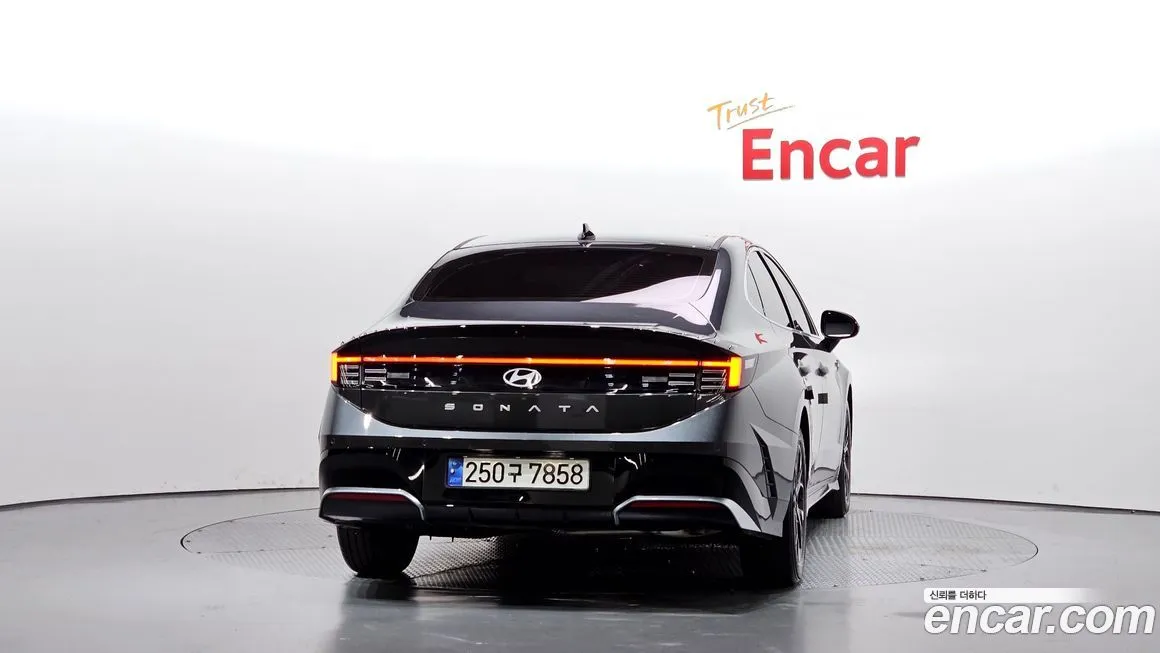 Hyundai Sonata 2024 из KR, фото 4