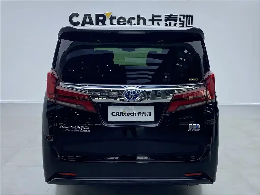Toyota Alphard 2023 из CN, фото 4