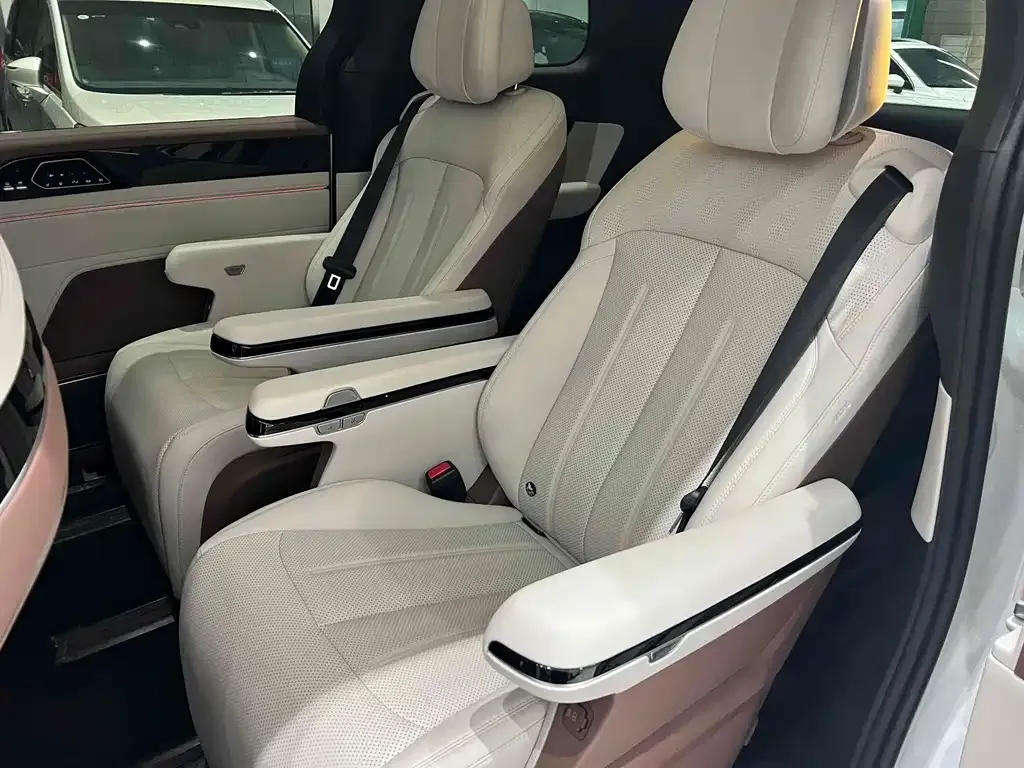 BYD Xia 2025 из CN, фото 8