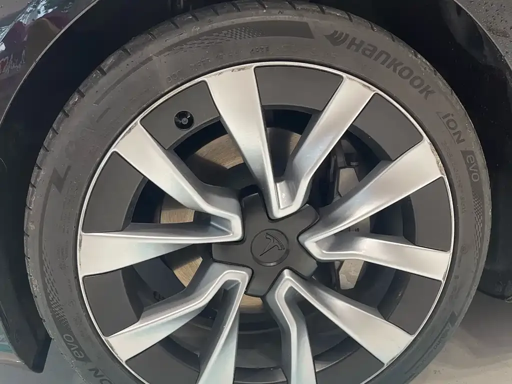Tesla Model 3 2023 из CN, фото 10