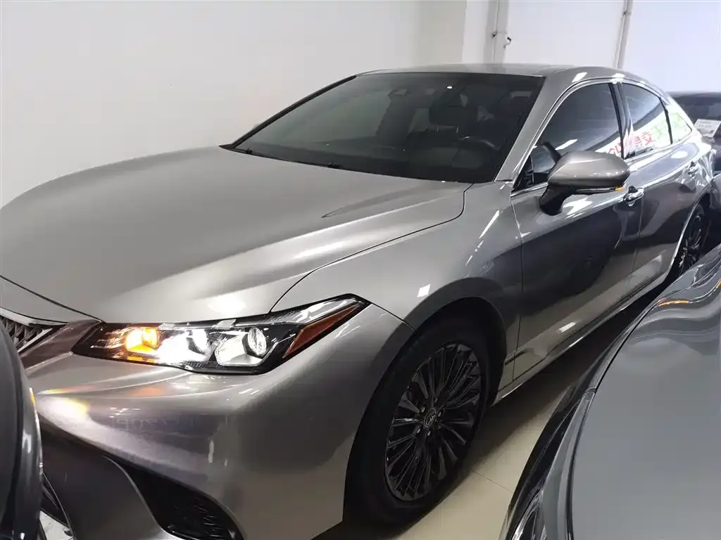 Toyota Avalon 2021 из CN, фото 2