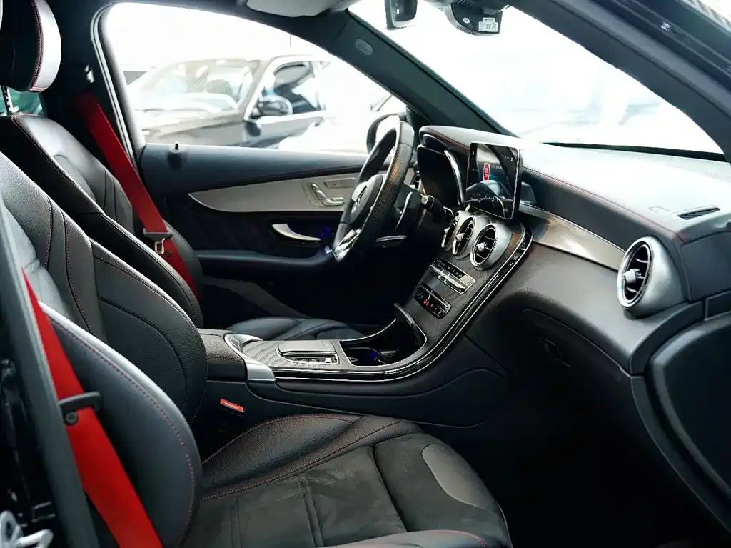 Mercedes-Benz GLC AMG 2023 из CN, фото 10