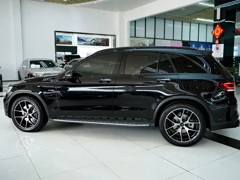 Mercedes-Benz GLC AMG 2023 из CN, фото 4