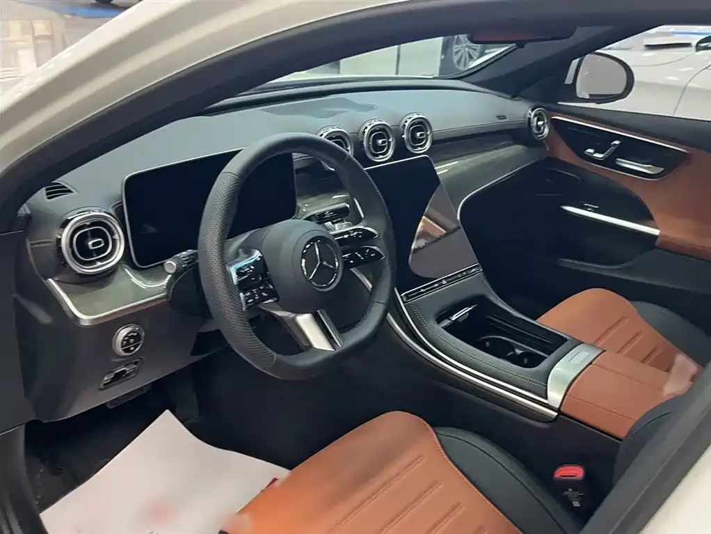 Mercedes-Benz C-Class 2024 из CN, фото 3