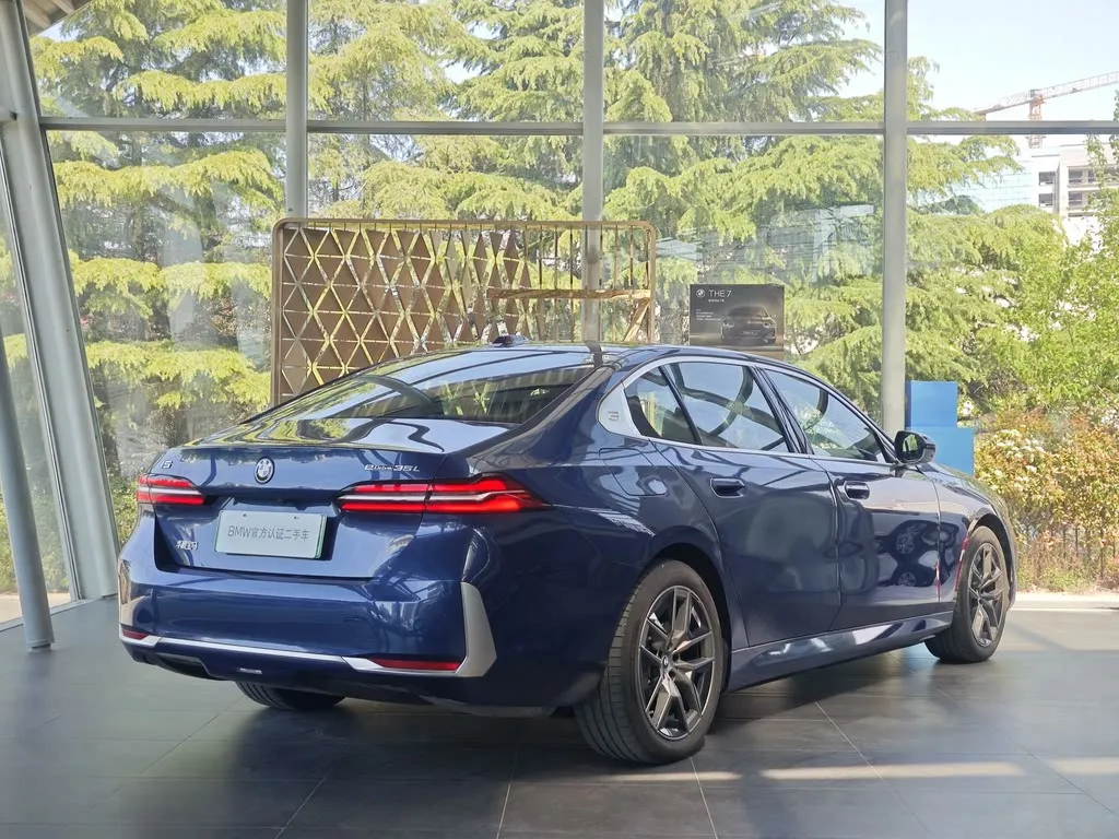 BMW i5 2024 из CN, фото 4