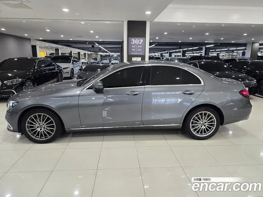 Mercedes-Benz E-Class 2023 из KR, фото 2