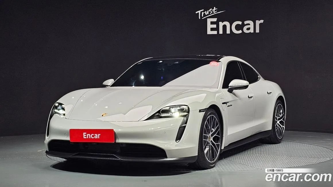 Porsche Taycan 2022 из KR, фото 1