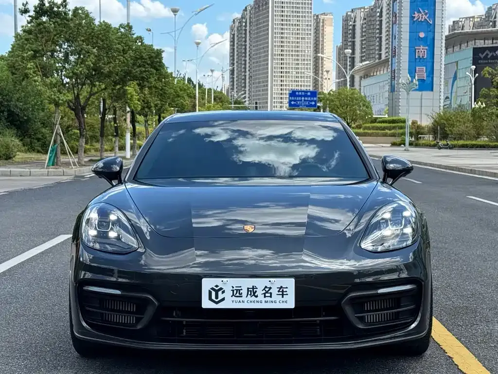 Porsche Panamera 2023 из CN, фото 2