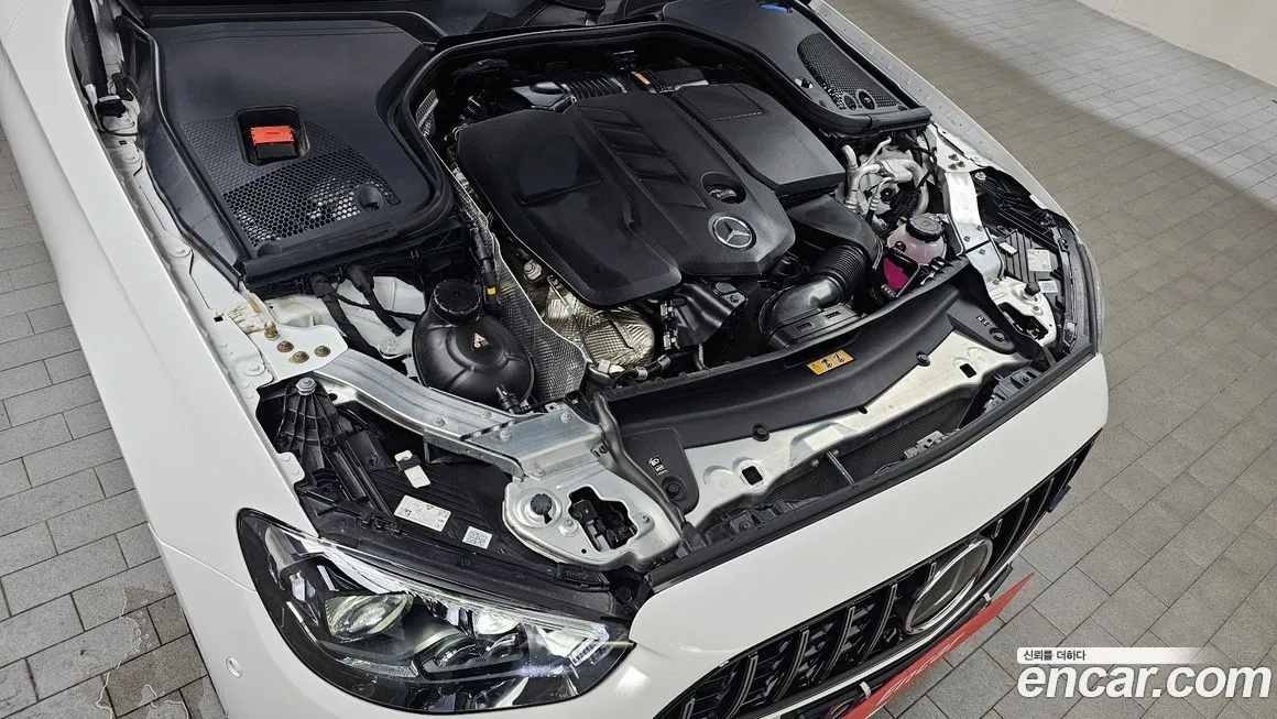 Mercedes-Benz E-Class 2023 из KR, фото 6