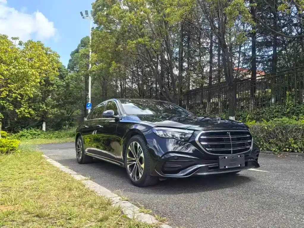 Mercedes-Benz E-Class 2024 из CN, фото 3