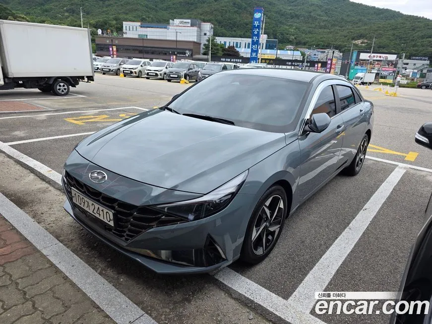 Hyundai AVANTE 2021 из KR, фото 2