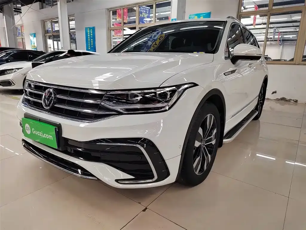 Volkswagen Tiguan L 2023 из CN, фото 1