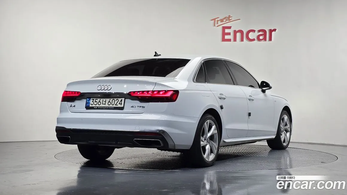 Audi A4 2021 из KR, фото 2