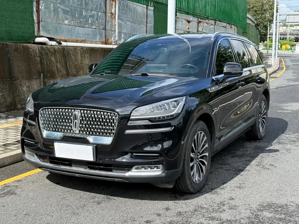 Lincoln Aviator 2022 из CN, фото 1