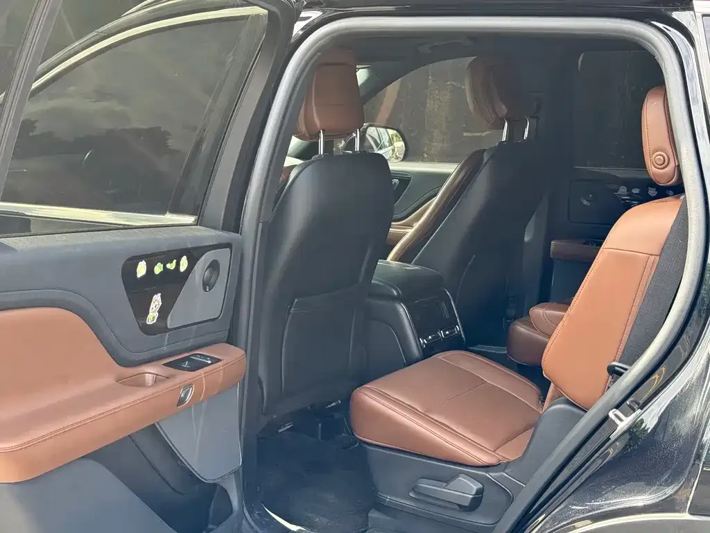 Lincoln Aviator 2022 из CN, фото 9
