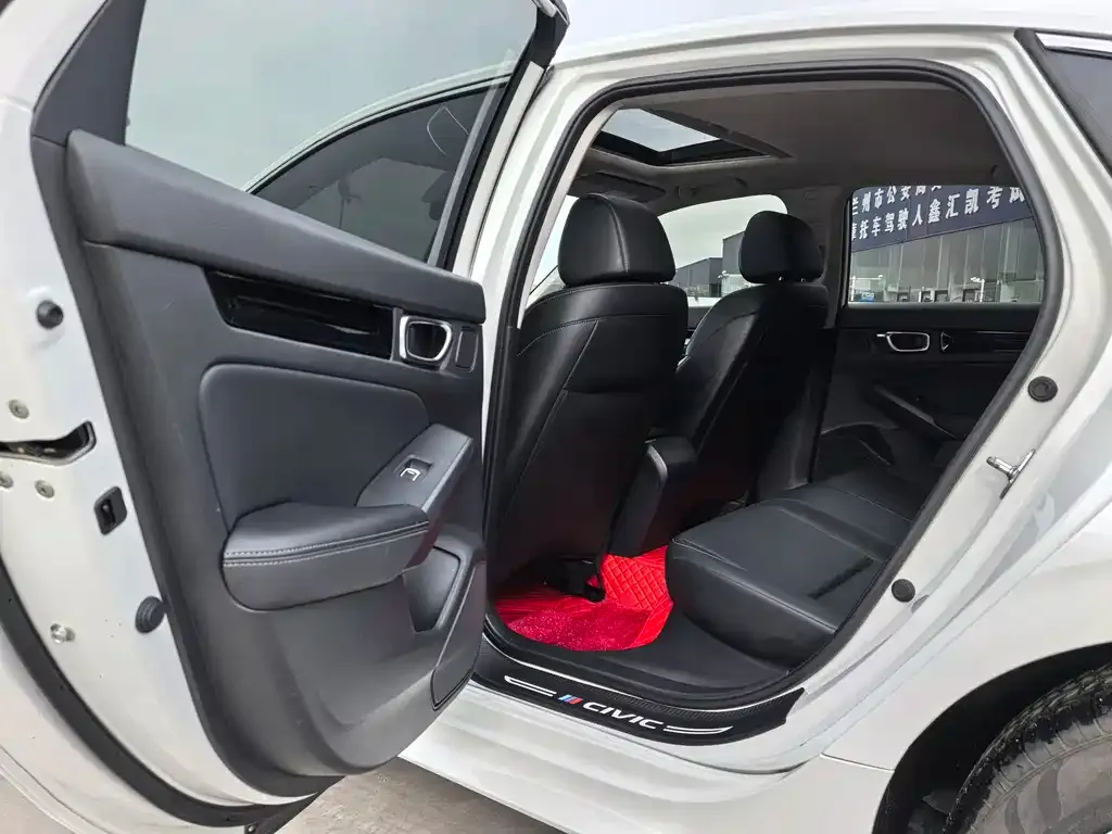 Honda Civic 2021 из CN, фото 8