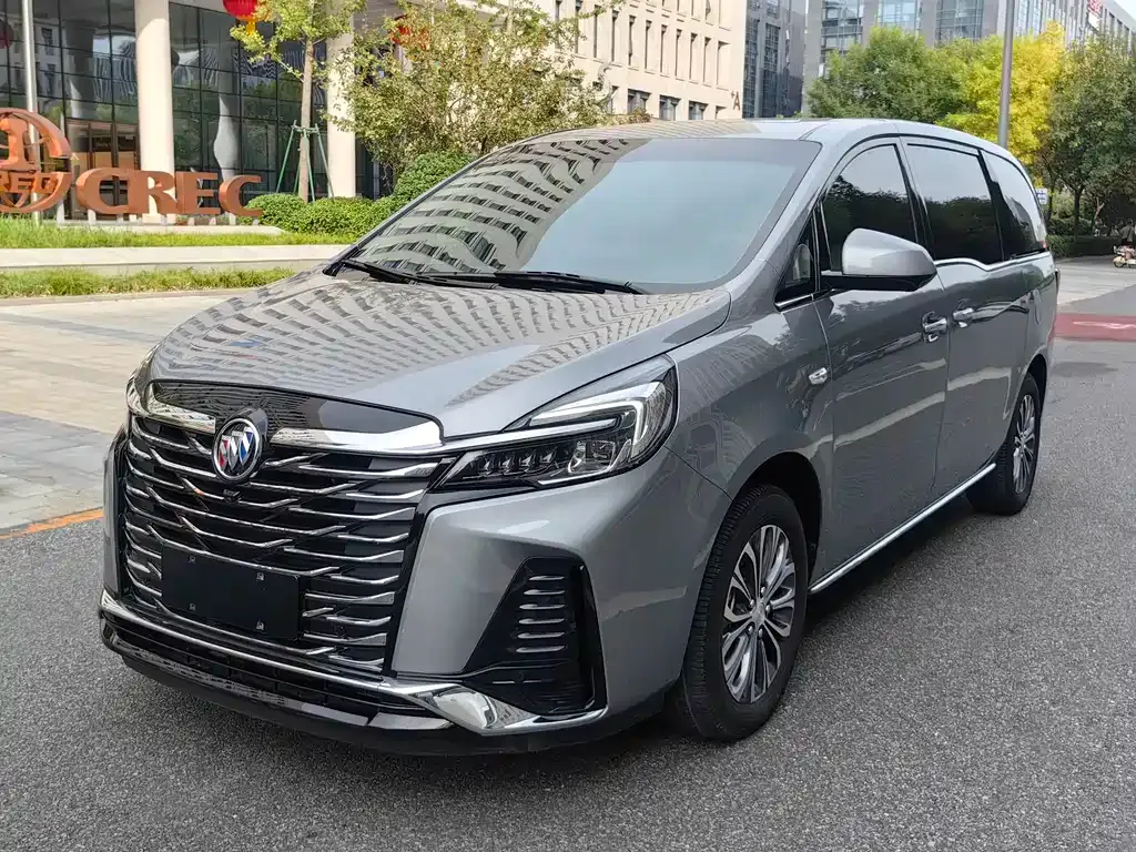 Buick GL8 2023 из CN, фото 1