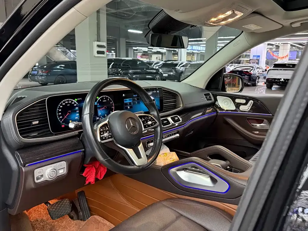 Mercedes-Benz GLE — фото 6