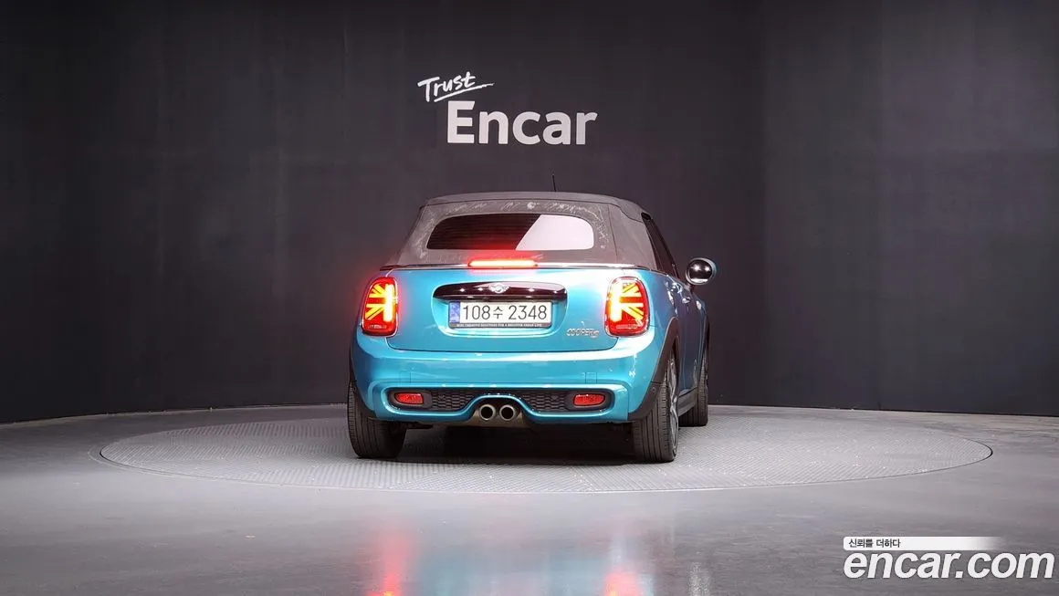 Mini Cooper Convertible 2021 из KR, фото 4