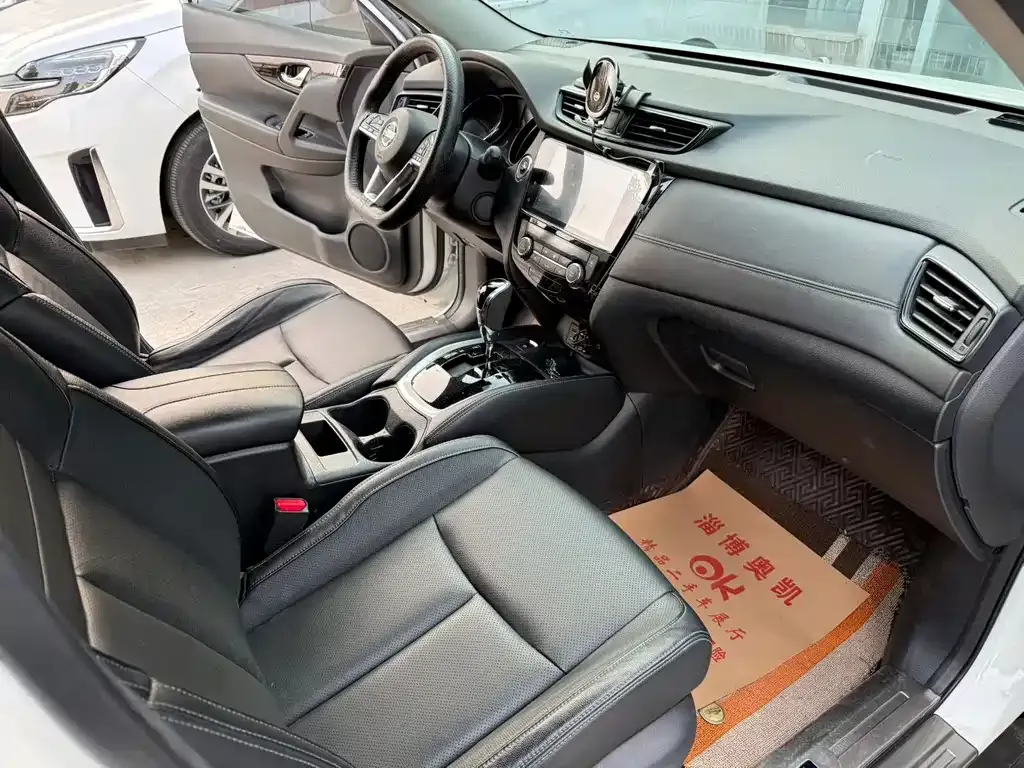 Nissan X-Trail 2021 из CN, фото 9