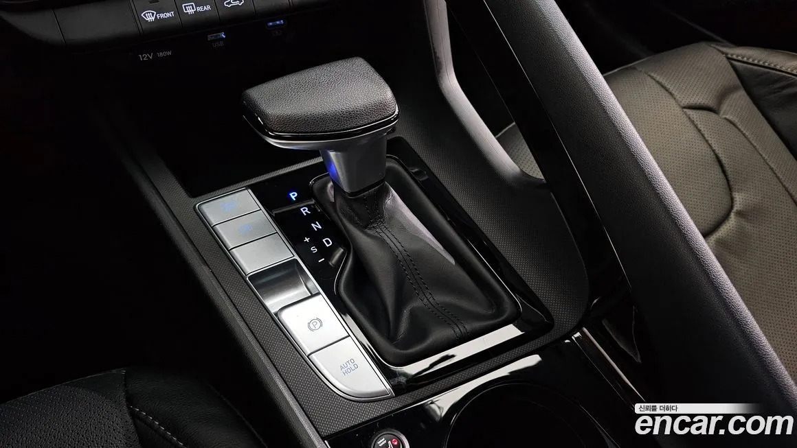 Hyundai AVANTE — фото 9