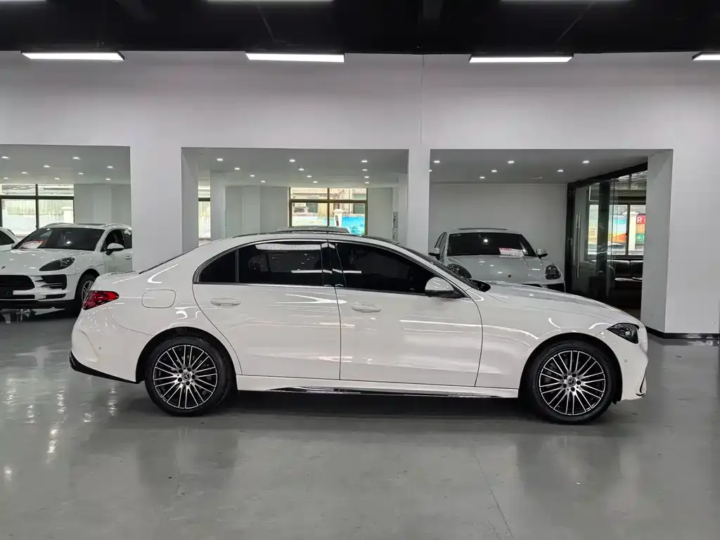 Mercedes-Benz C-Class 2024 из CN, фото 4