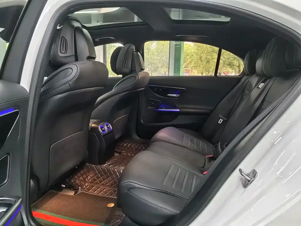Mercedes-Benz C-Class 2024 из CN, фото 9