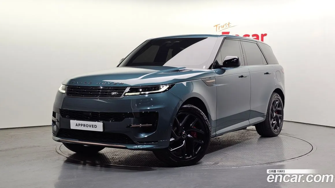 Land Rover Range Rover Sport — фото 1