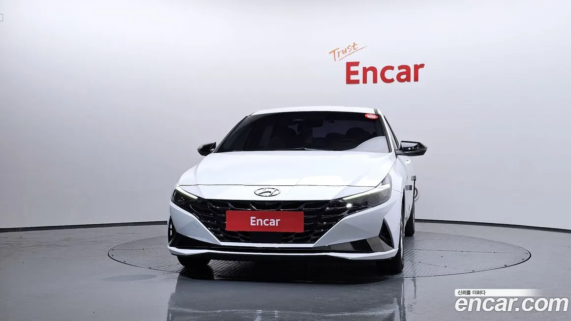 Hyundai AVANTE — фото 3