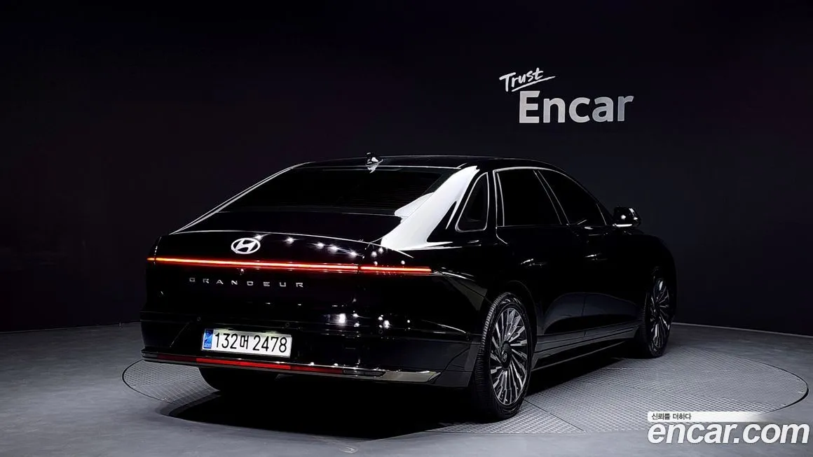 Hyundai Grandeur 2023 из KR, фото 2