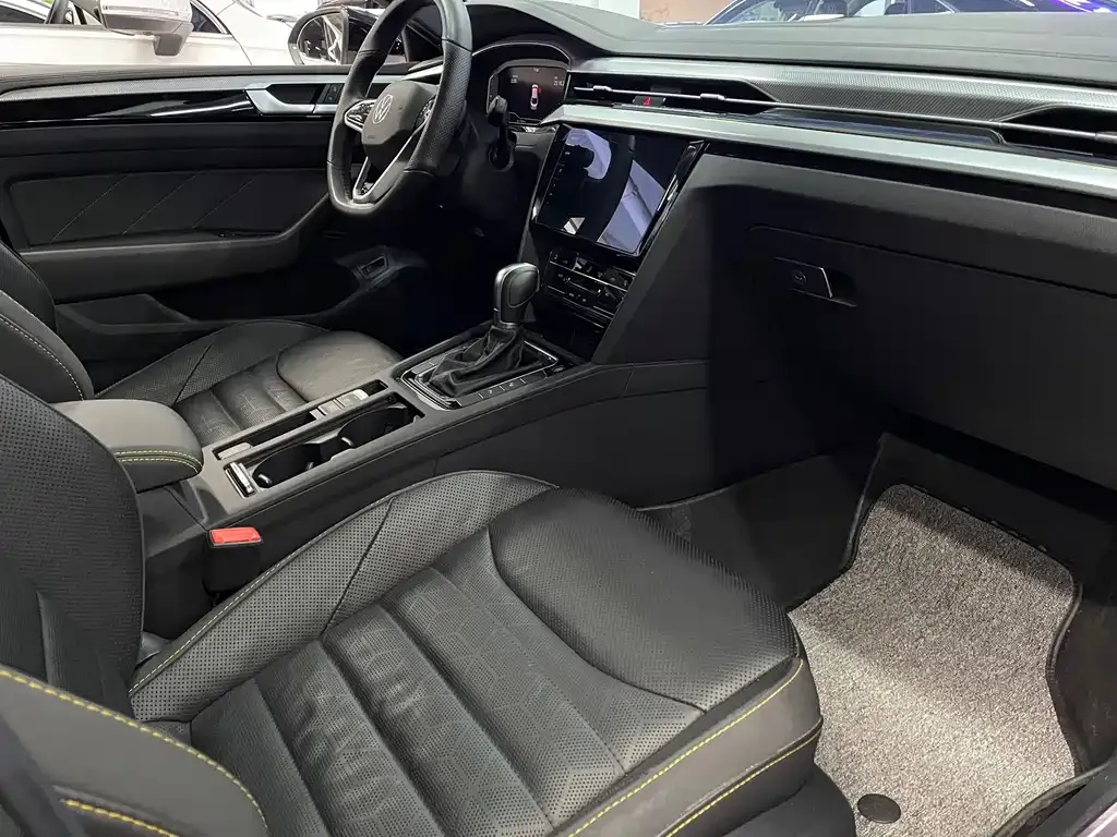Volkswagen CC 2022 из CN, фото 7