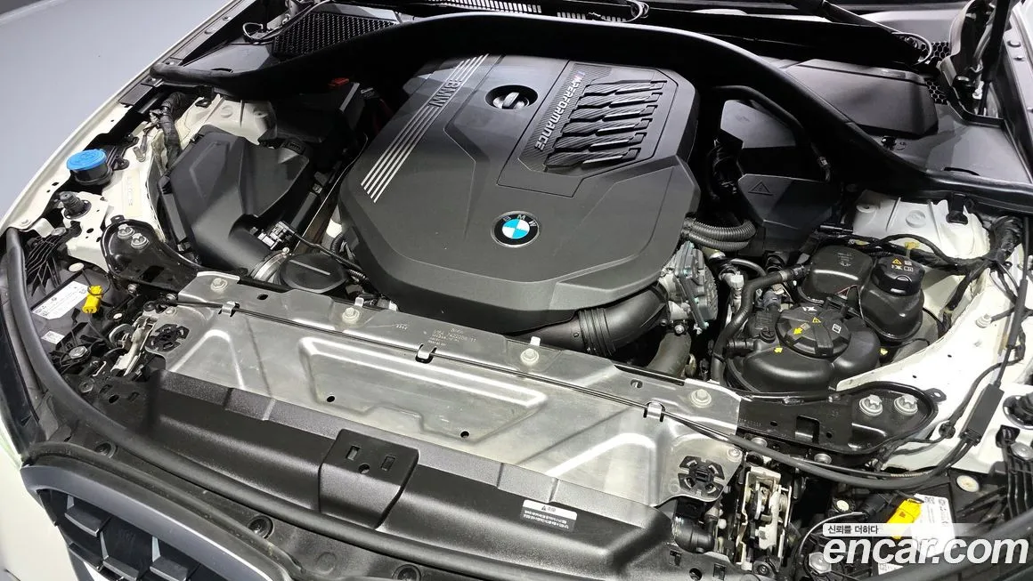 BMW 3-Series 2023 из KR, фото 6
