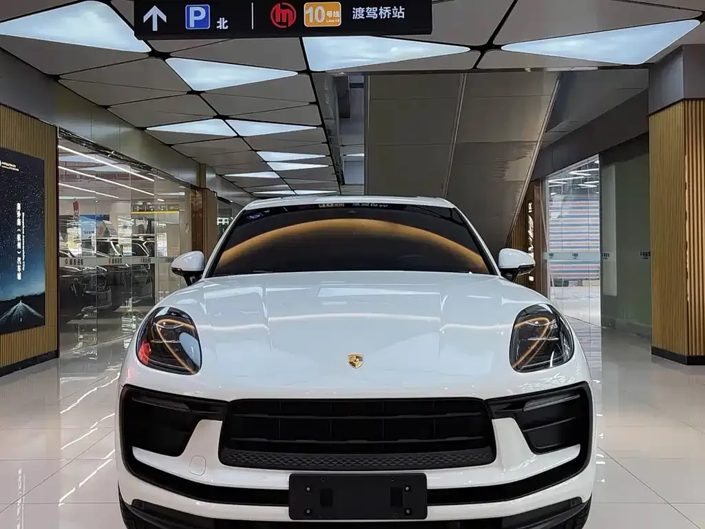 Porsche Macan 2024 из CN, фото 2