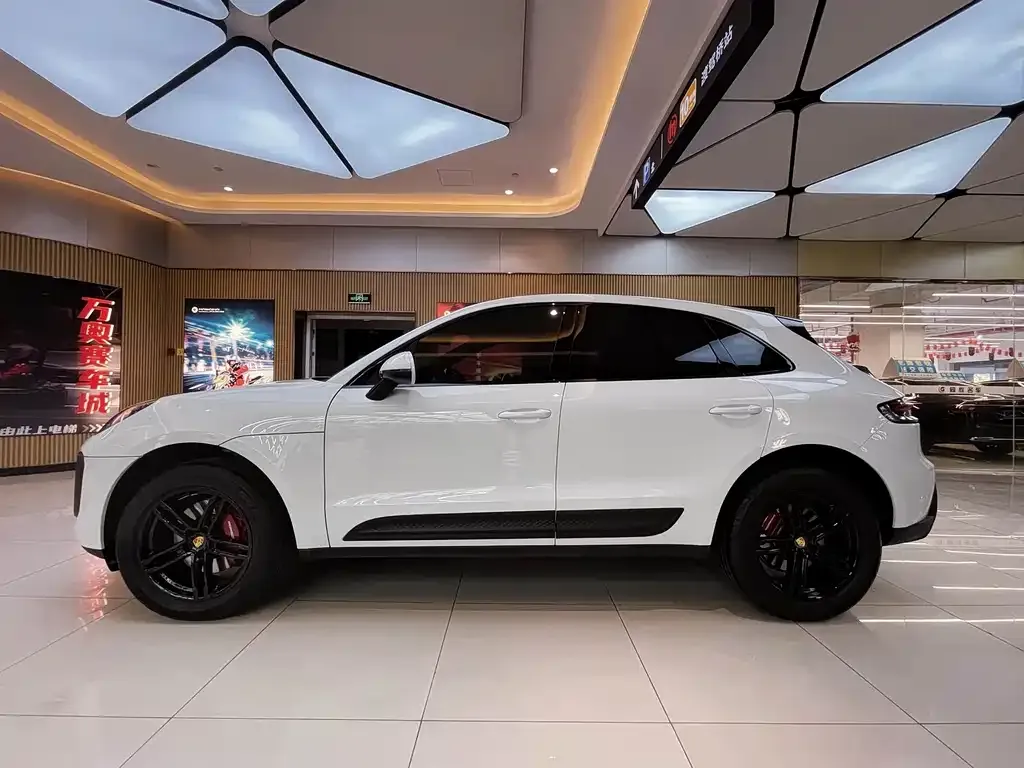 Porsche Macan 2024 из CN, фото 5