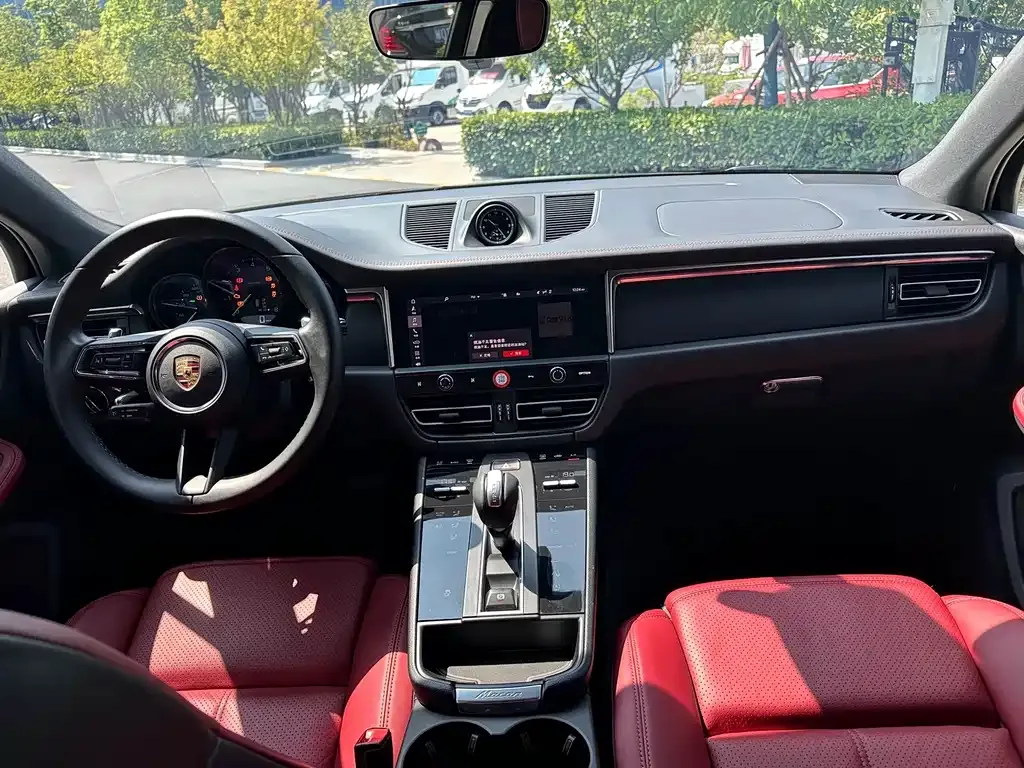 Porsche Macan 2024 из CN, фото 6