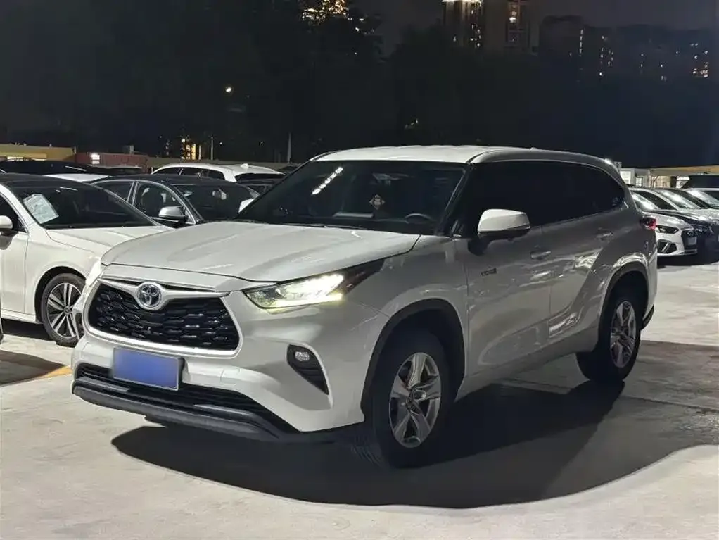 Toyota Highlander 2022 из CN, фото 2