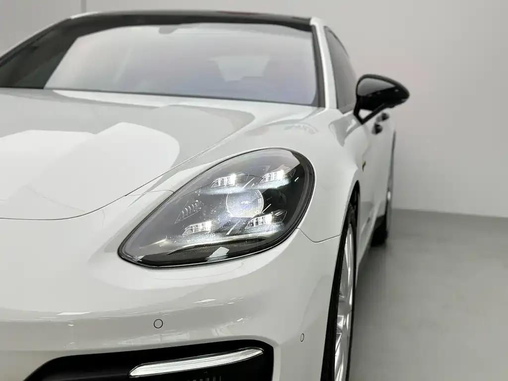 Porsche Panamera Hybrid 2023 из CN, фото 8
