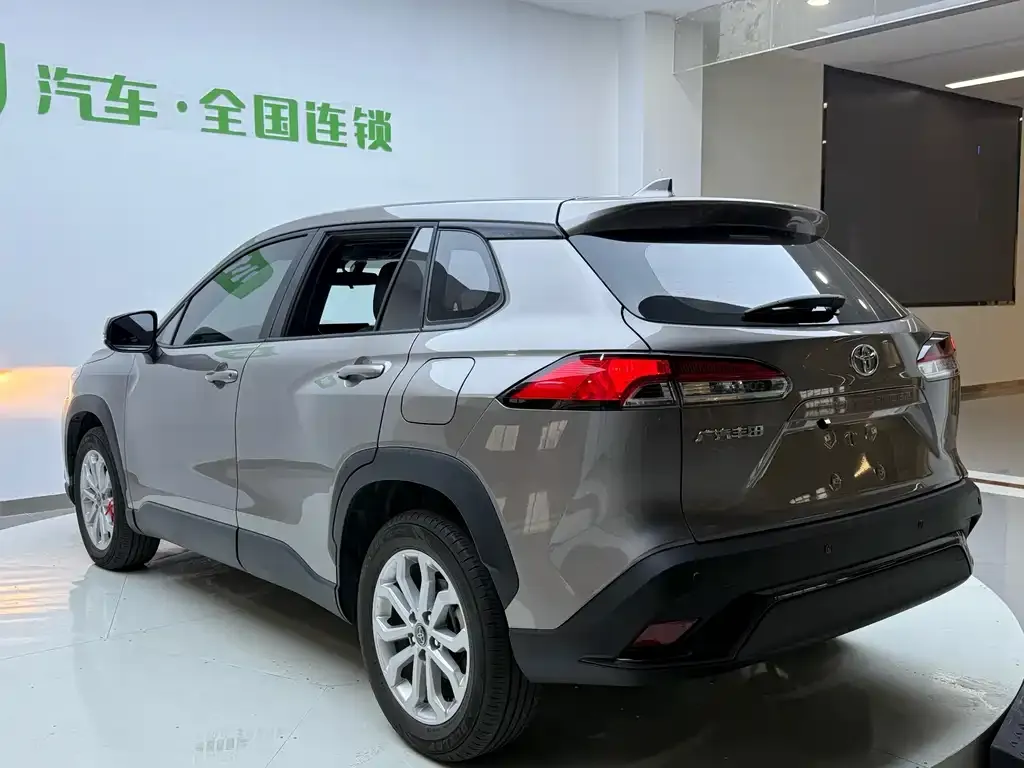 Toyota Frontlander 2022 из CN, фото 6