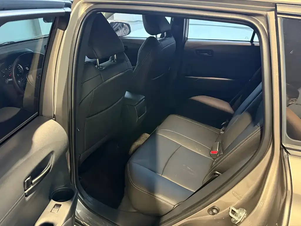 Toyota Frontlander 2022 из CN, фото 9