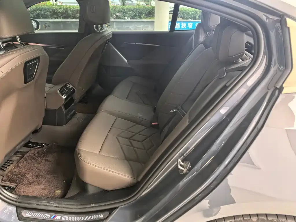 BMW i5 2024 из CN, фото 7