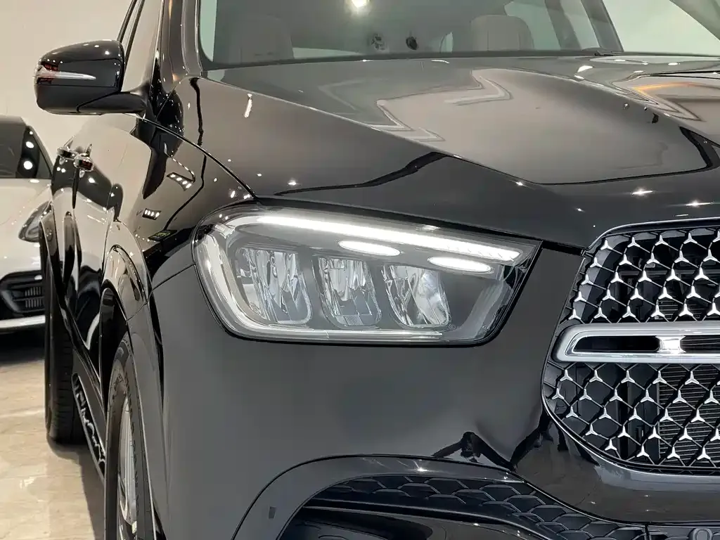 Mercedes-Benz GLE — фото 3