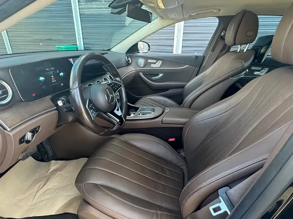 Mercedes-Benz E-Class 2021 из CN, фото 4