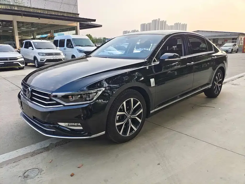 Volkswagen Magotan 2021 из CN, фото 2