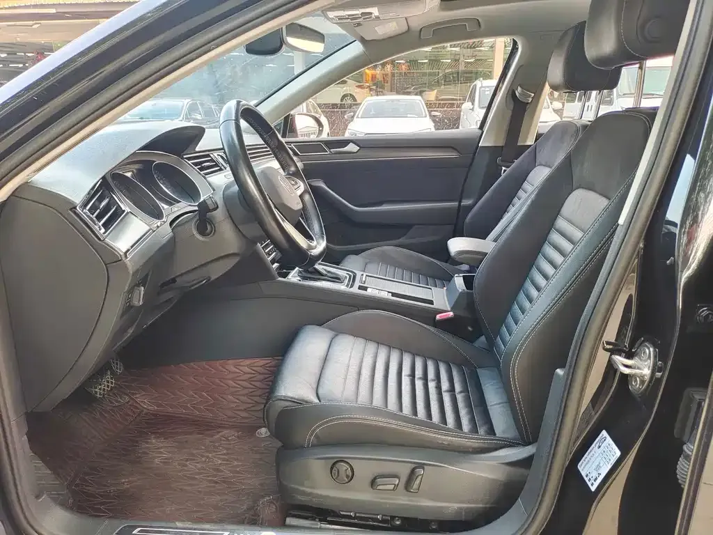 Volkswagen Magotan 2021 из CN, фото 4