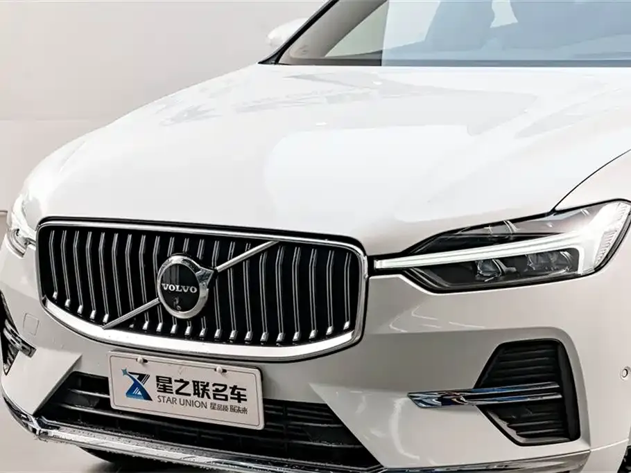 Volvo XC60 PHEV 2024 из CN, фото 4