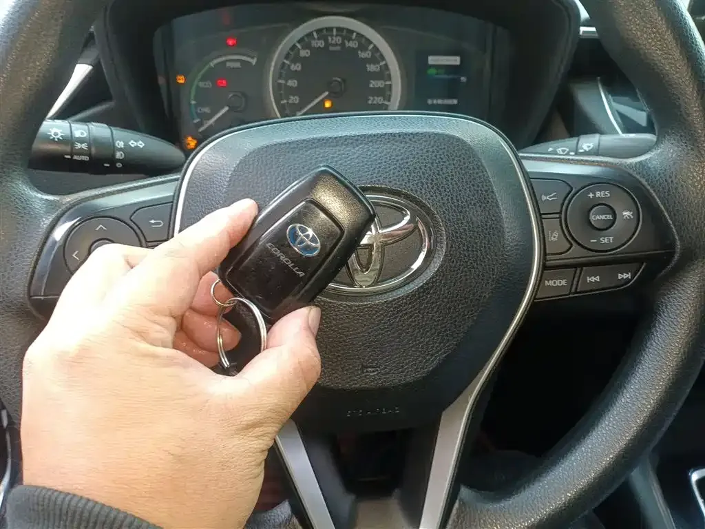 Toyota Corolla 2021 из CN, фото 9