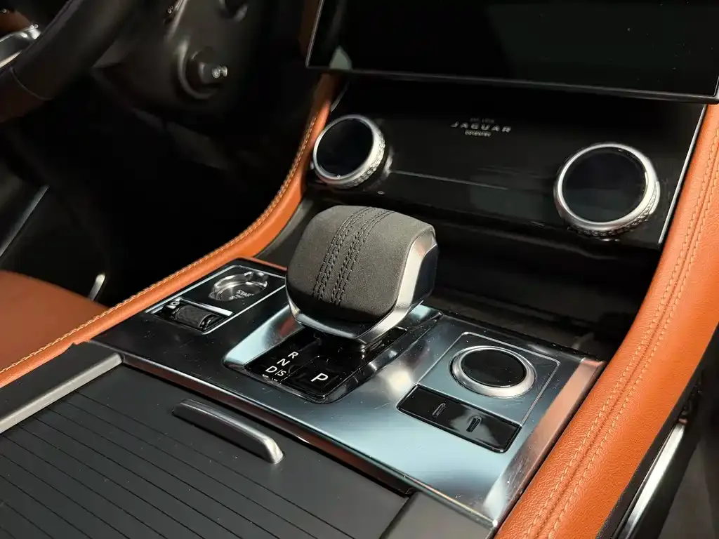 Jaguar F-PACE 2024 из CN, фото 9