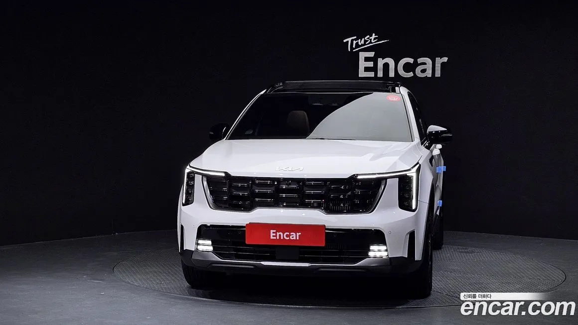 Kia Sorento — фото 3