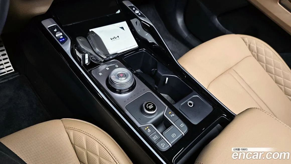 Kia Sorento — фото 9